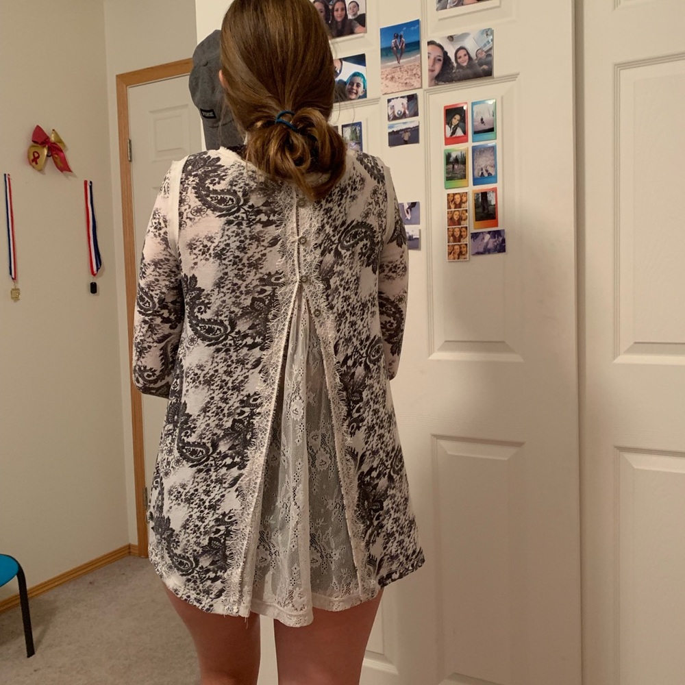 Long sleeve shirt